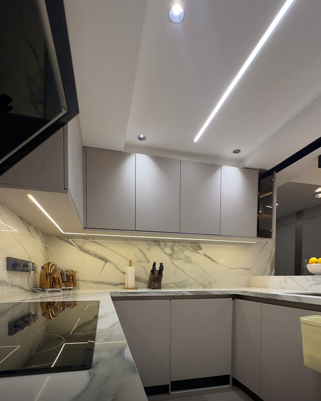 LUXVIA DESIGN_Interior Design_Abdulelah akkad_architect_@Luxvia.design_archinteriormagazine.com_Kitchen-11 – Archinteriors Magazine